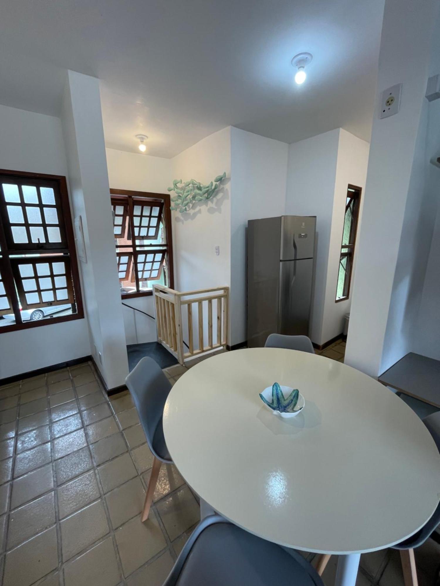 Pe Na Areia Na Praia Das Toninhas - Villagio 24 Porto Feliz Ubatuba Exterior foto